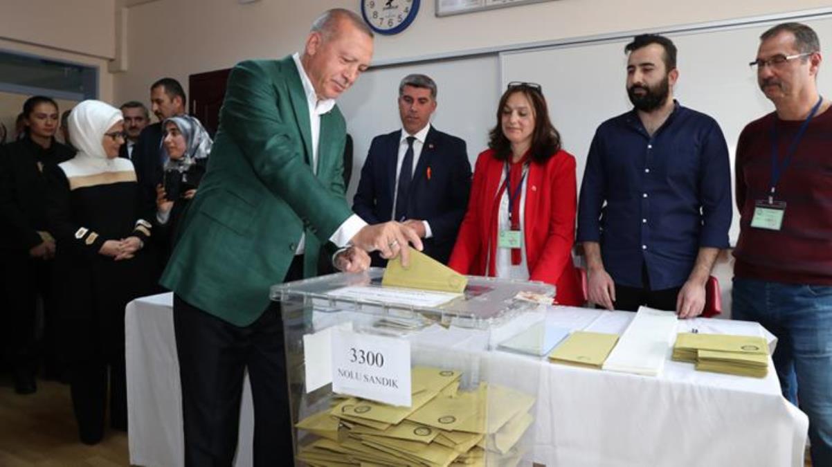 Yabancı basından itiraf gibi manşet: Erdoğan’ın kaybedeceğini düşünmekle hepimiz yanıldık