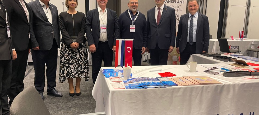 Amsterdam’da Sağlık Turizmi Fuarı başarısı…