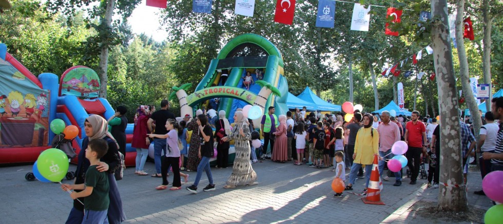 Alikahya’da gündüz ayrı gece ayrı eğlence – GÜNDEM – İnternetin Ajansı