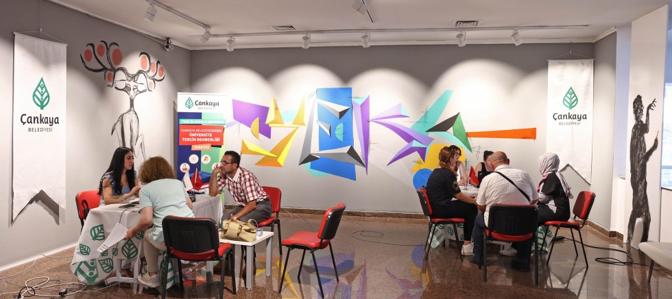 ÇANKAYA’DA ÜNİVERSİTE ADAYLARINA TERCİH DESTEĞİ BAŞLADI – EĞİTİM – İnternetin Ajansı