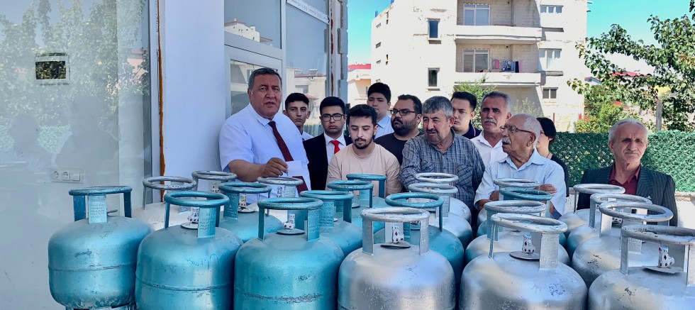 Gürer: “Tüp gaza 1 ayda 4 kez zam geldi” – SİYASET – İnternetin Ajansı