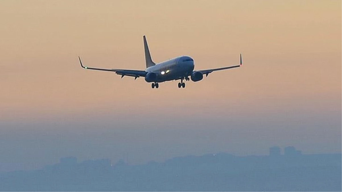 Havada panik anları! İstanbul’dan havalanan yolcu uçağı kuş sürüsüne çarptı