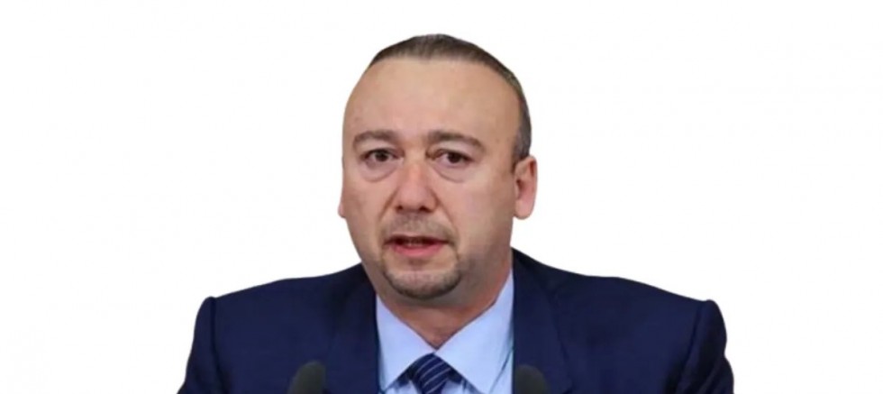 VEKİL YALIM: MAKAM İÇİN 300 ÖĞRENCİYİ ZORLA YERİNDEN ETTİNİZ! – SİYASET – İnternetin Ajansı