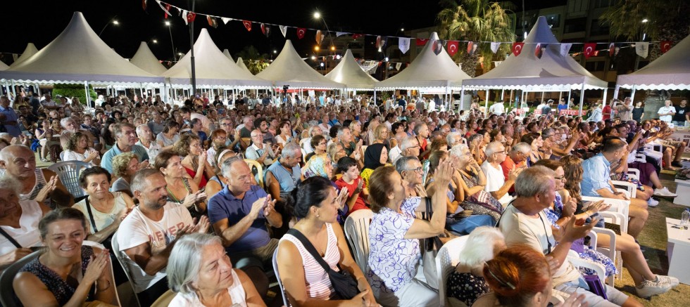 2.DİKİLİ KİTAP GÜNLERİ DOLU DOLU GEÇTİ – GÜNDEM – İnternetin Ajansı