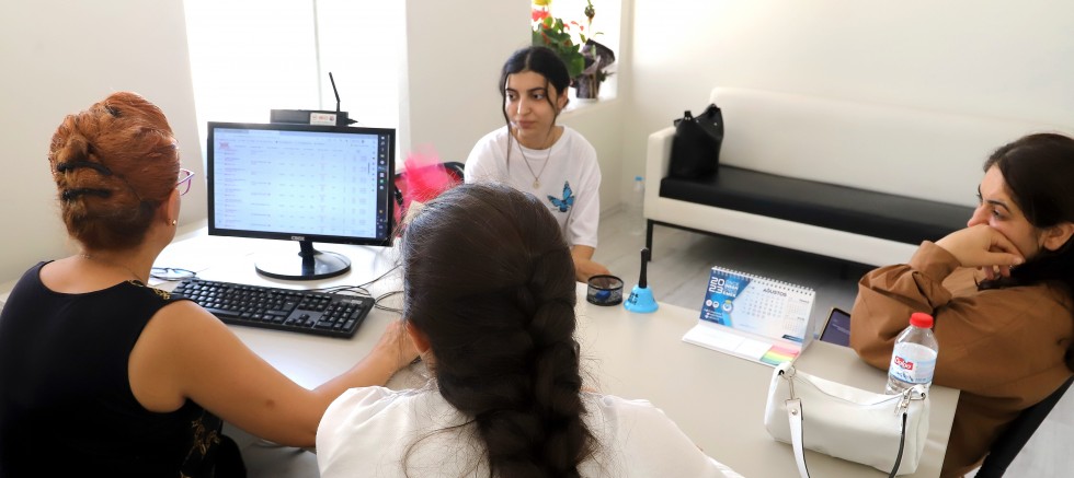 AKDENİZ BELEDİYESİNDEN ÖĞRENCİLERE TERCİH VE DANIŞMANLIK HİZMETİ – EĞİTİM – İnternetin Ajansı