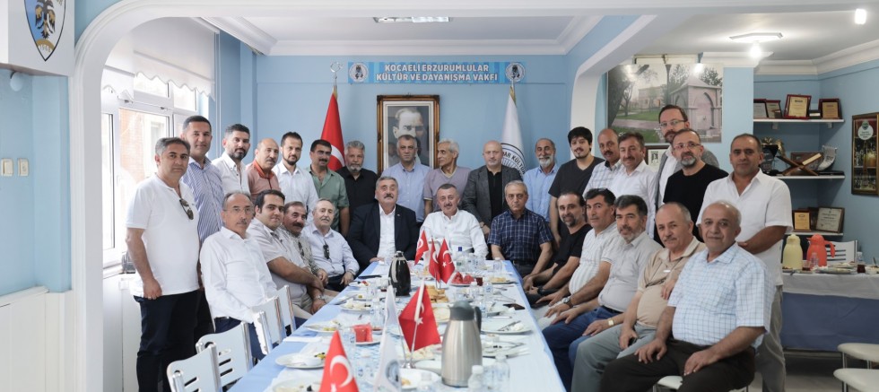 Başkan Büyükakın, Erzurum Vakfı’na konuk oldu – GÜNDEM – İnternetin Ajansı