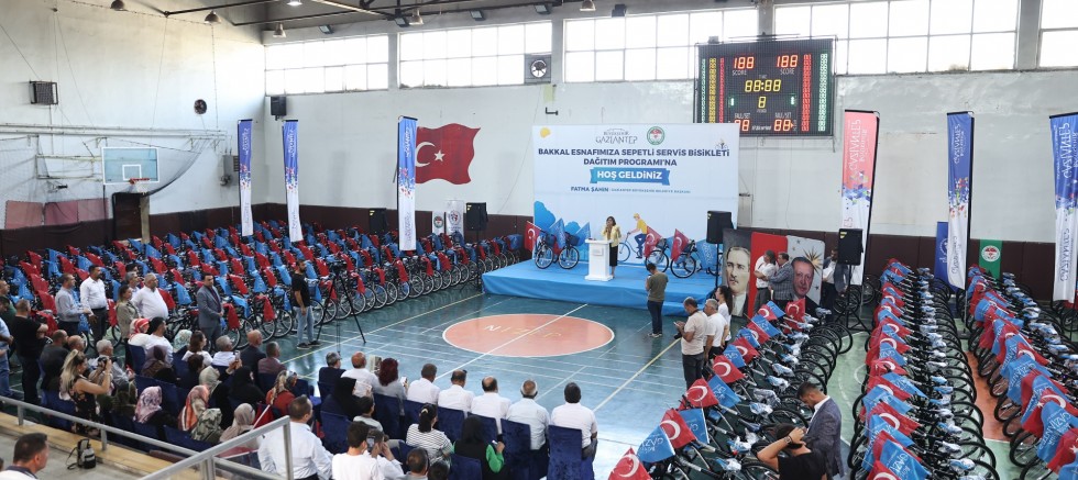 GAZİANTEP BÜYÜKŞEHİR’DEN, NİZİP’TE BULUNAN BAKKALLARA SEPETLİ BİSİKLET DESTEĞİ – GÜNDEM – İnternetin Ajansı