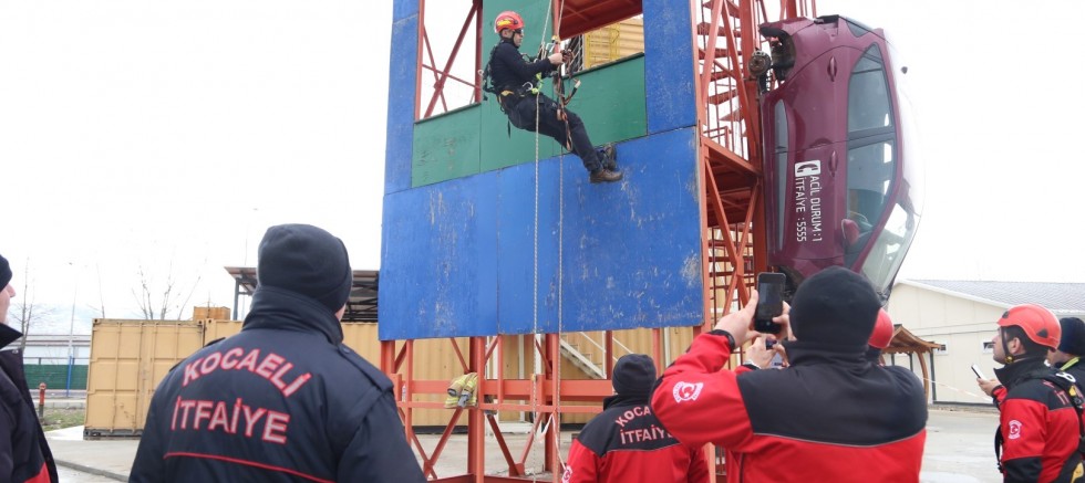Kocaeli İtfaiyesi bir meslek okuludur – GÜNDEM – İnternetin Ajansı