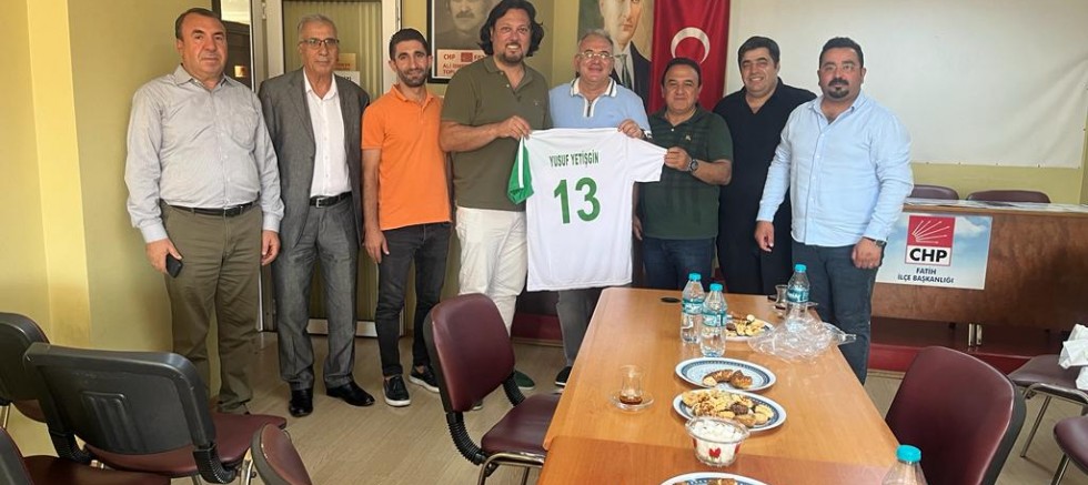 KÜÇÜK AYASOFYASPOR’DAN SİYASİ PARTİLERE ZİYARET – GÜNDEM – İnternetin Ajansı