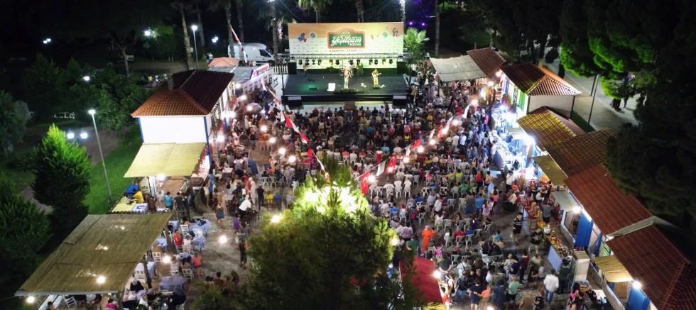 Mavi Beyaz Akdeniz Köyü’nde nostaljik eğlence – GÜNDEM – İnternetin Ajansı