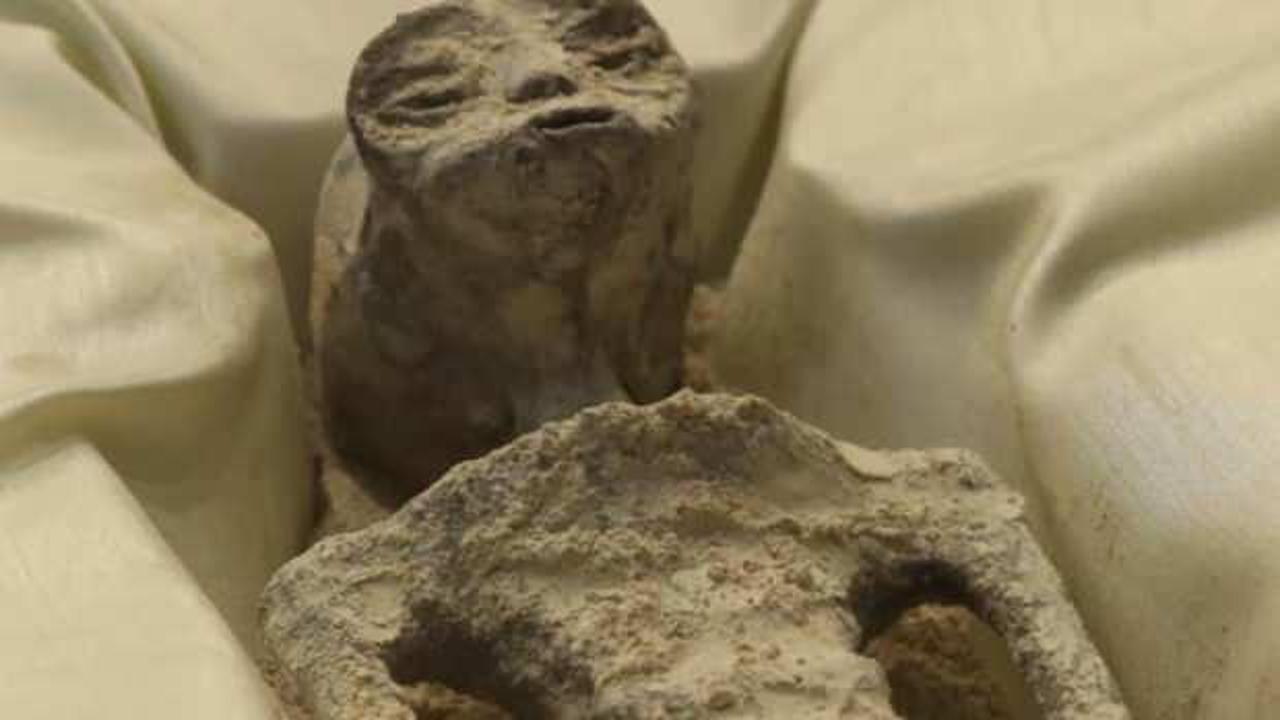 Sergilenen uzaylı cesetlerinin ‘insan yapımı’ olmadığı doğrulandı!