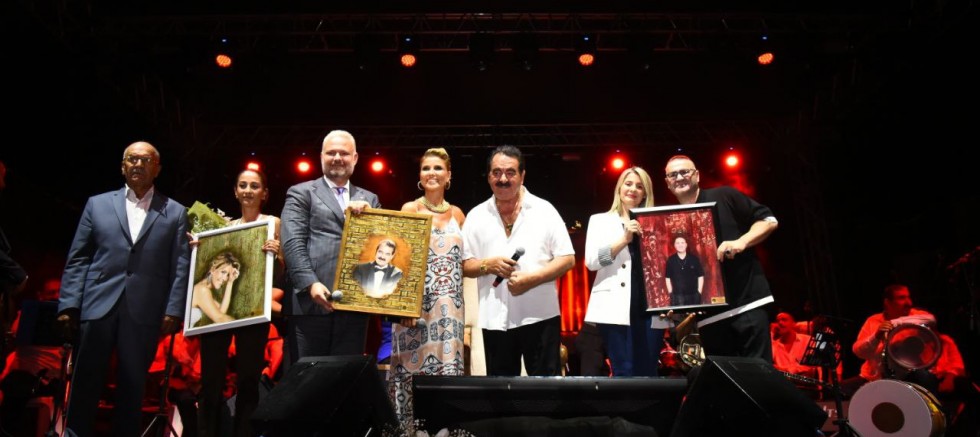 ASARLIK’TA YILDIZLAR GEÇİDİ – GÜNDEM – İnternetin Ajansı