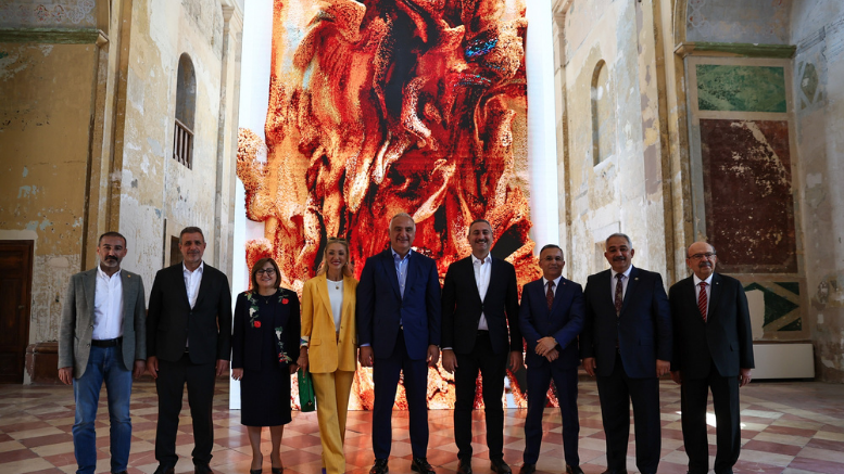 GASTROANTEP KAPSAMINDA REFİK ANADOL’UN RÖNESANS RÜYALARI SERGİSİ AÇILDI – TÜRKİYE – İnternetin Ajansı