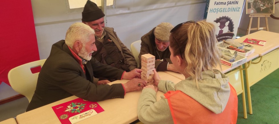 GAZİANTEP BÜYÜKŞEHİR, DEPREM FELAKETİNİN ARDINDAN BİNLERCE VATANDAŞA TEMAS ETTİ  – GÜNDEM – İnternetin Ajansı