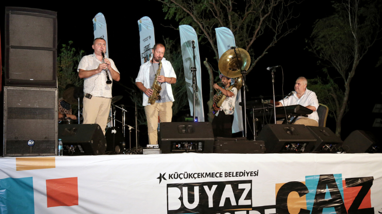 KÜÇÜKÇEKMECE’DEKİ PARKLARDA SANAT VAR ETKİNLİKLERİ ‘KOLEKTİF İSTANBUL’ İLE FİNAL YAPTI – TÜRKİYE – İnternetin Ajansı