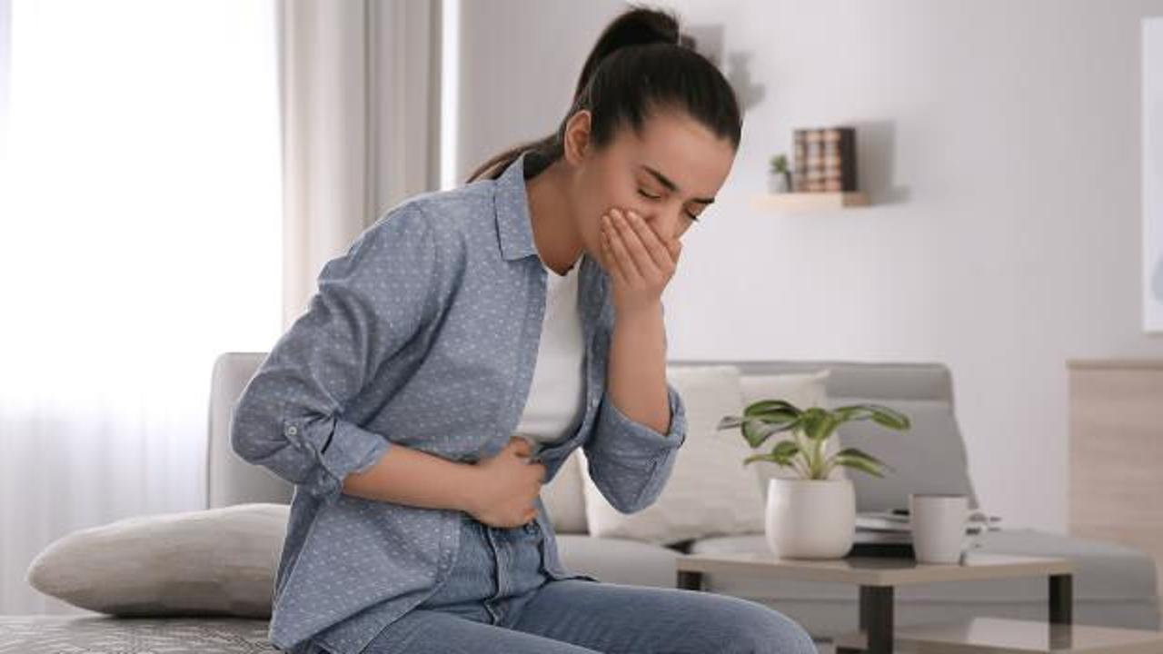 Mide üşütmesine ne iyi gelir? Mide üşütmesi belirtileri nelerdir, neden olur? Mide üşütmesi kaç gün sürer?