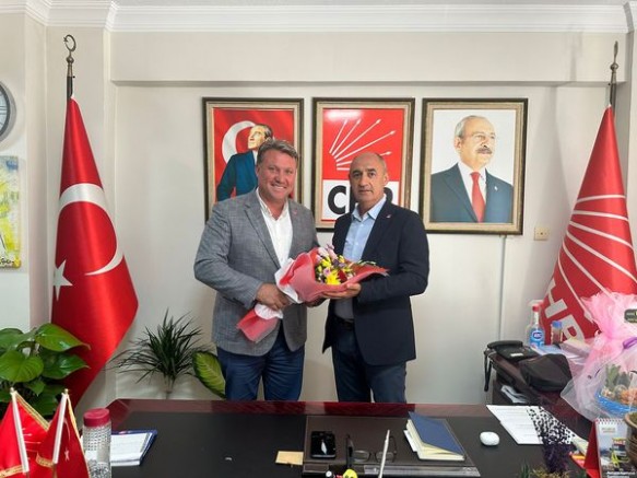 Mustafa Kemal Sönmez Menemen’de sahaya indi  – GÜNDEM – İnternetin Ajansı