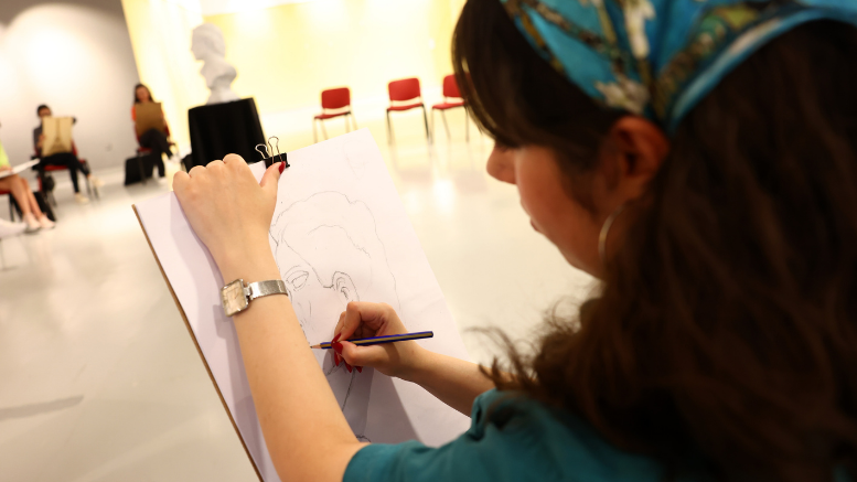 TURAN EROL SANAT ATÖLYESİ GENÇLERİ SINAVA HAZIRLIYOR – TÜRKİYE – İnternetin Ajansı