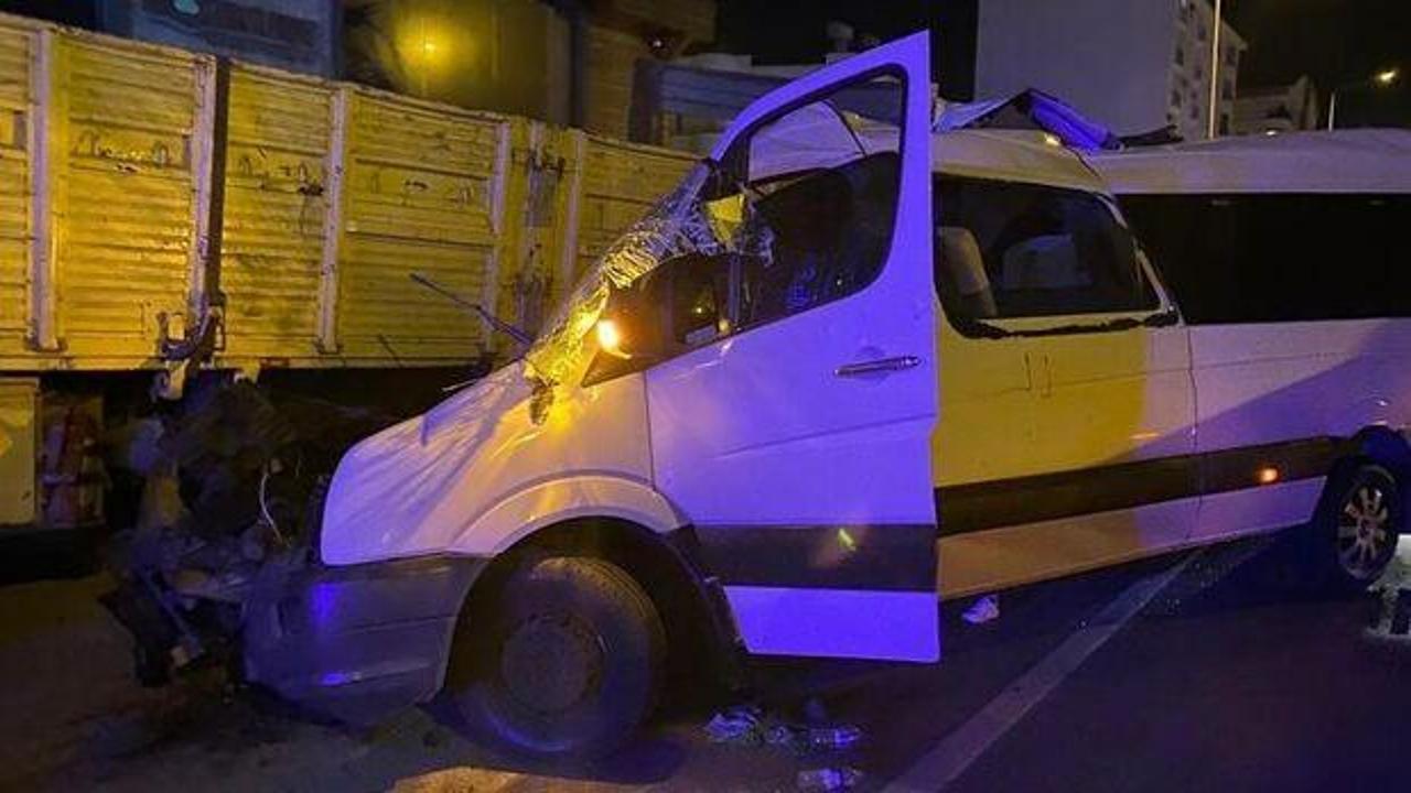 Antalya’da feci kaza: Ölü ve yaralılar var!