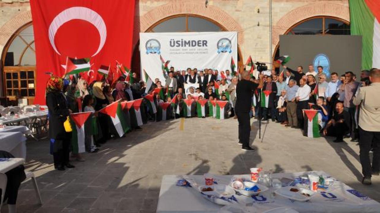 ÜSİMDER: Dünyanın gözü önünde soykırım yapılıyor