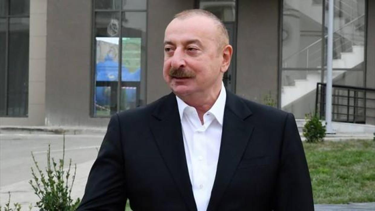 Aliyev’den Fransa’nın sömürgecilik siyasetine eleştiri