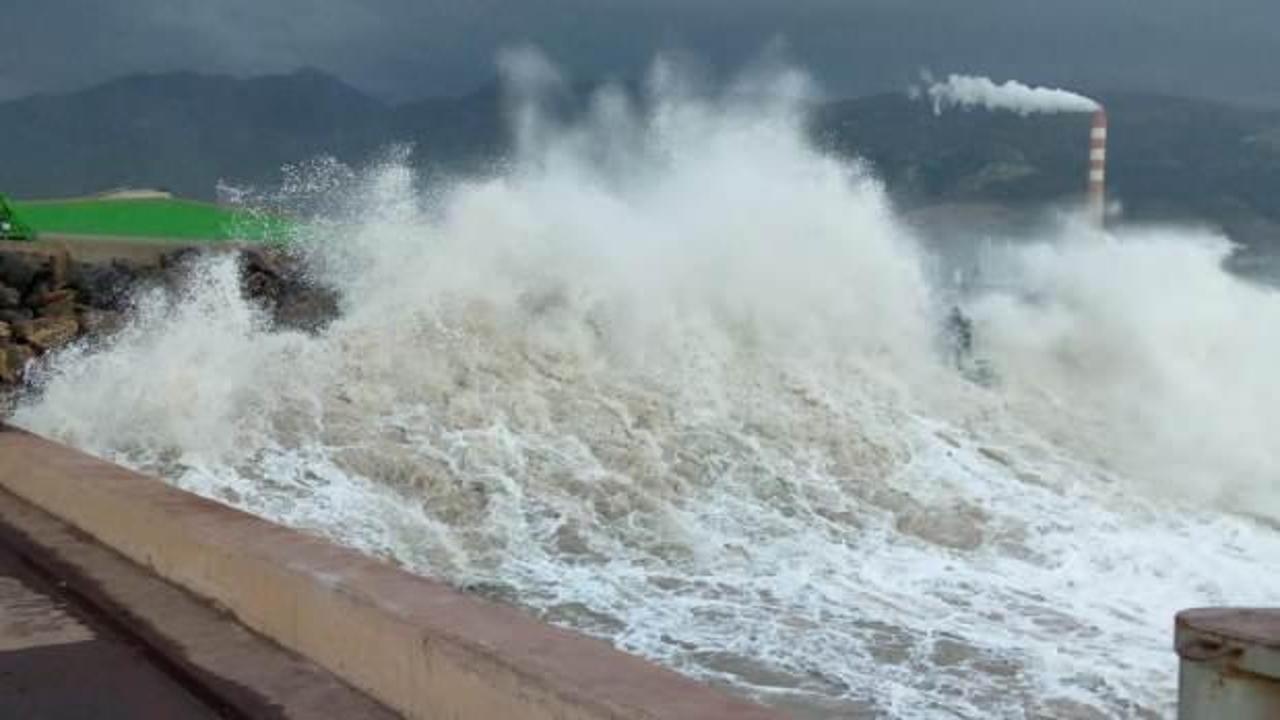 Denizlerde fırtına uyarısı