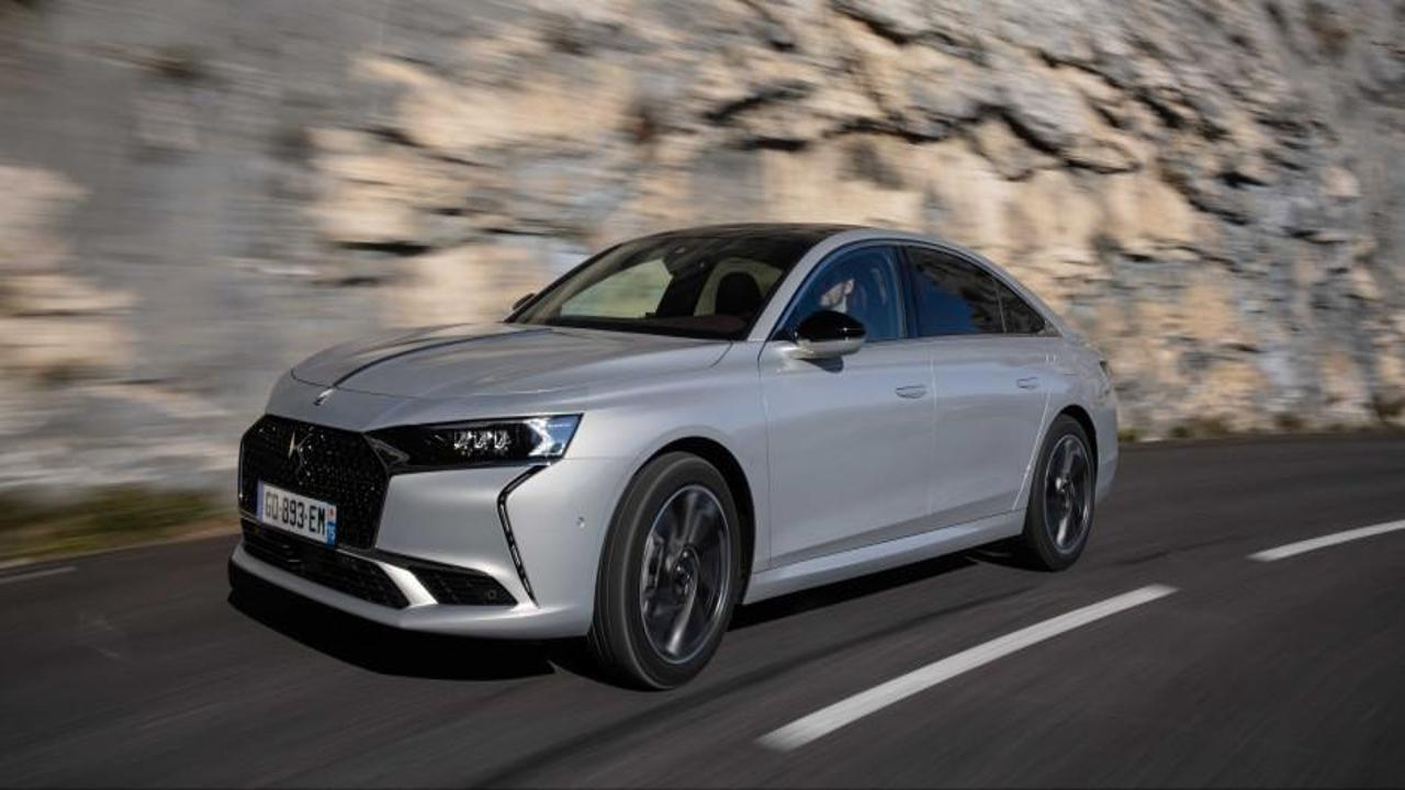 Yeni DS 9 OPERA E-TENSE 250 Türkiye’de satışa çıktı