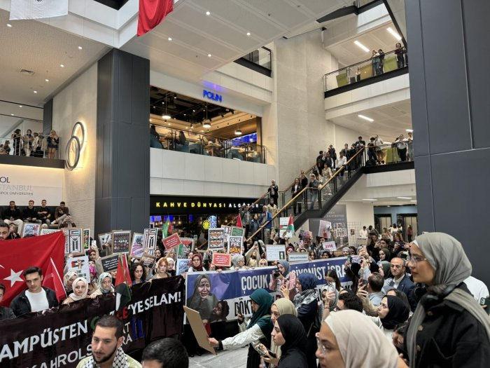 İstanbul Medipol Üniversitesi öğrencilerinden Filistin'e destek eylemi