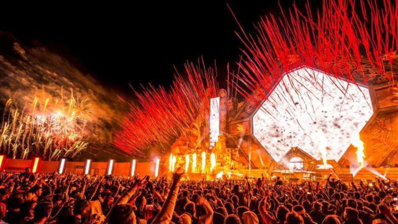 Gazze’de katliam Birleşik Arap Emirlikleri ile Suudi Arabistan’da eğlence