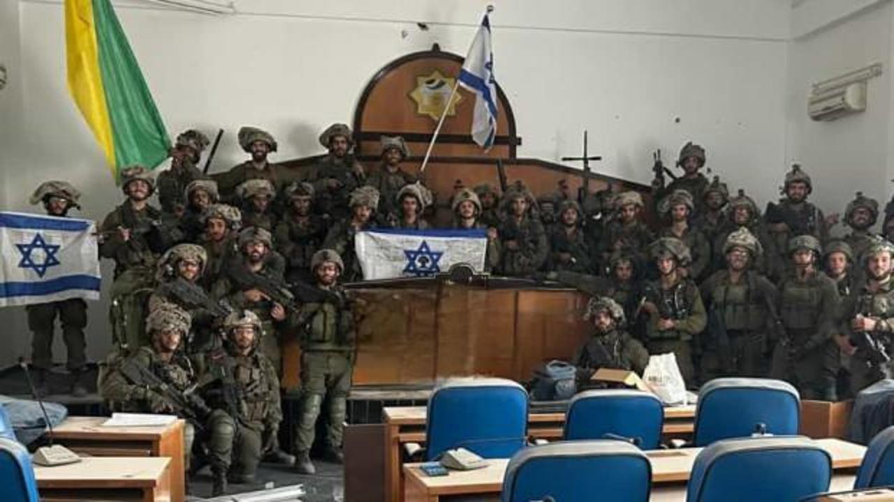 İsrail ordusu parlamento binasını işgal etti