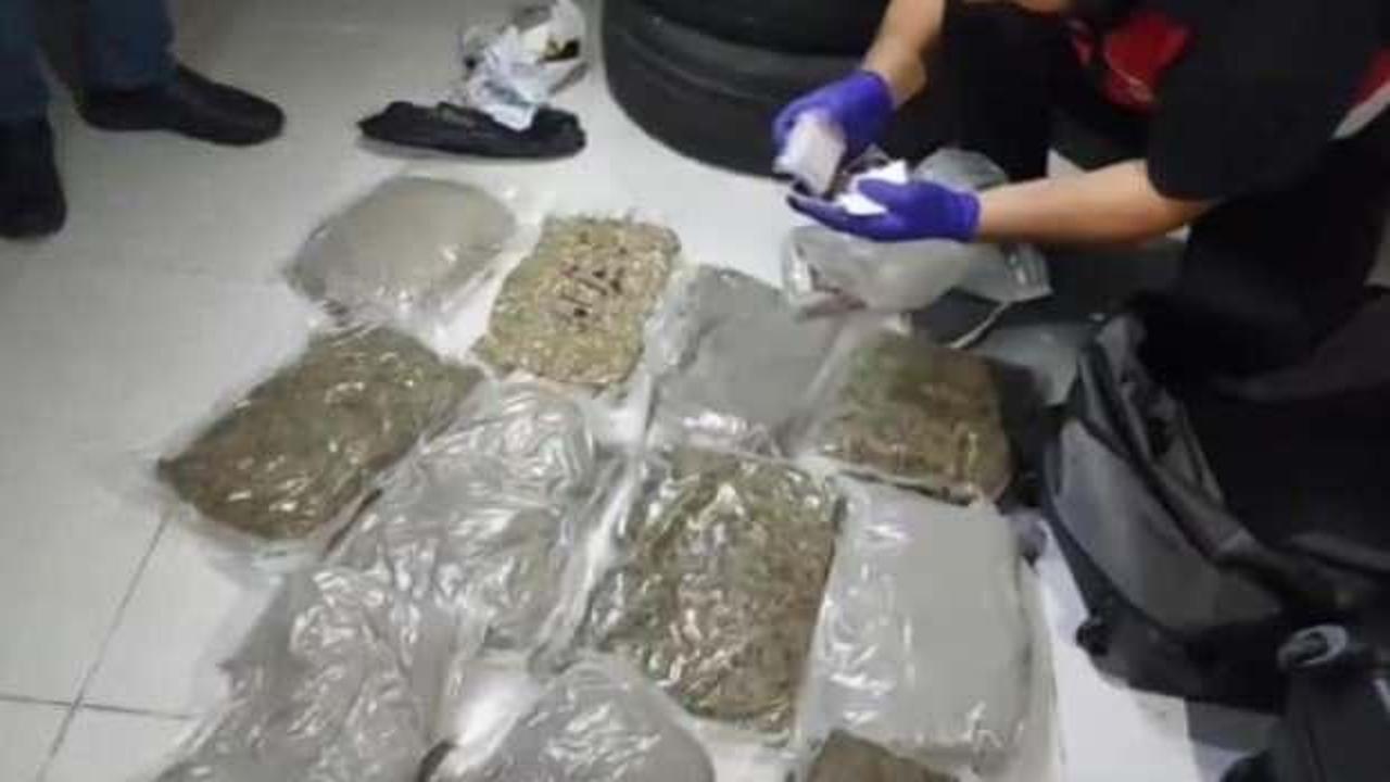 Jandarmadan uyuşturucu operasyonu: 16 kişi tutuklandı