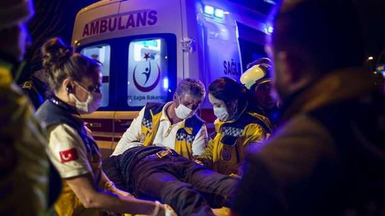 Konya’da otobüs traktöre çarptı: 8 yaralı