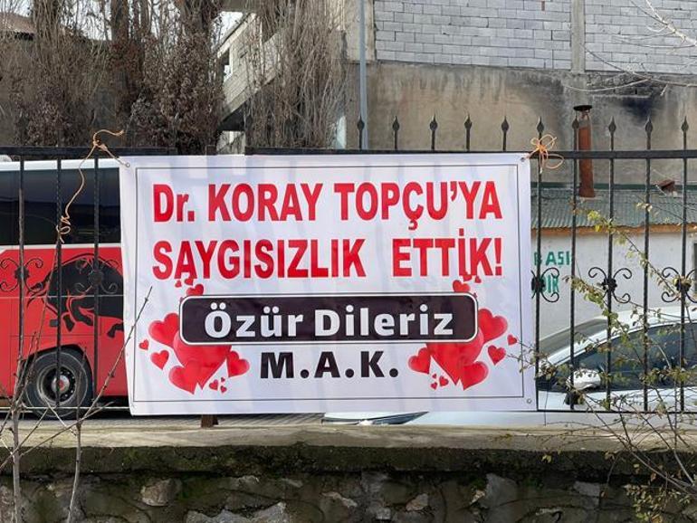 Muayene sırası kavgasında doktordan pankartla özür