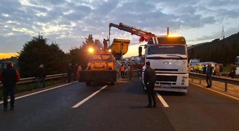 TEM'de feci kaza! Ankara yönü trafiğe kapandı