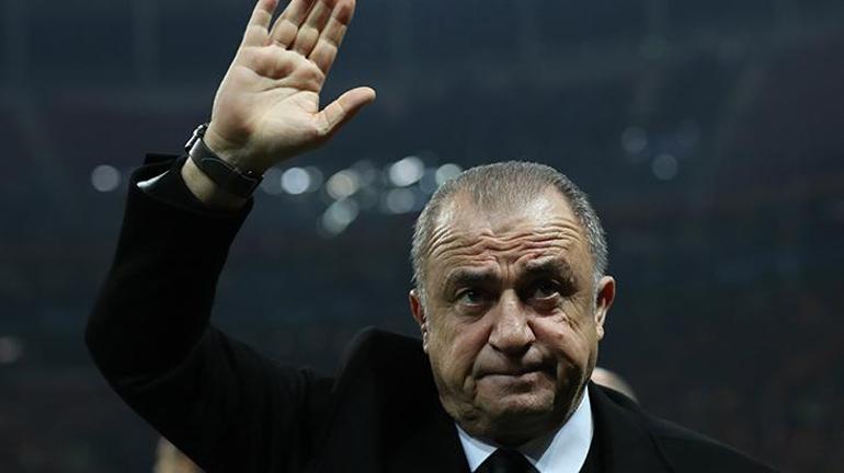 Yunanistan'da Fatih Terim çılgınlığı! 'Panathinaikos'ta fırtına'