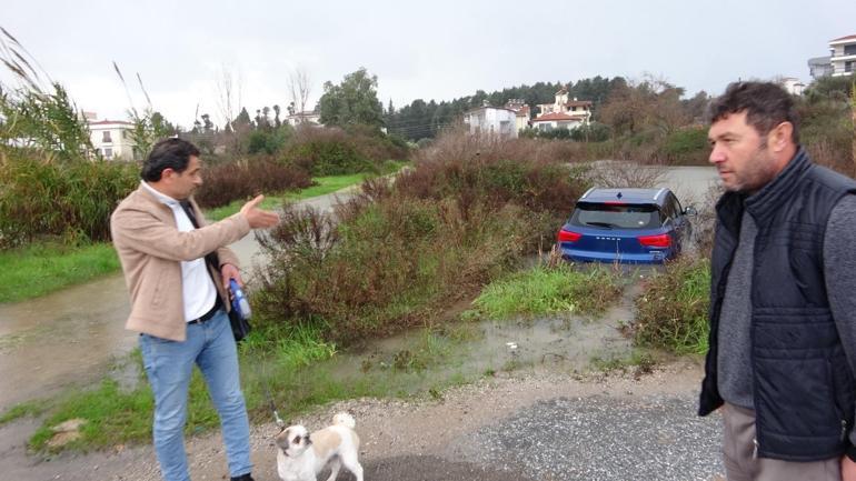 Havalaması yetti! Araç sulara gömüldü