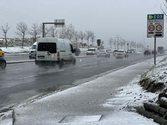 Son dakika… Meteoroloji’den İstanbul için yeniden kar alarmı! Bu gece ve yarın sabaha dikkat