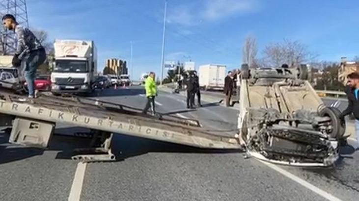 Küçükçekmece Hürriyet Caddesi'nde otomobil takla attı