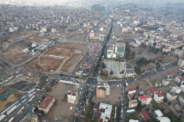 11 ay sonra depremin merkezi görüntülendi!