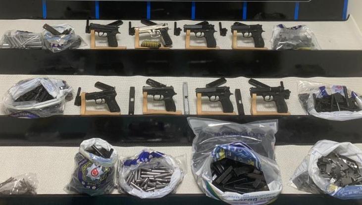 Yer: Adana! Evde silah üretim yapan 2 adrese baskın