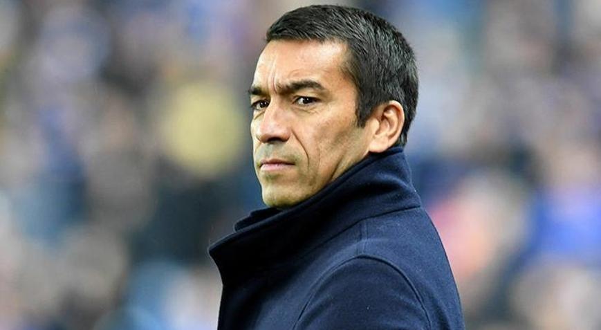 SON DAKİKA | Van Bronckhorst’un Beşiktaş’tan alacağı maaş belli oldu! Teknik ekibinde eski ünlü yıldız
