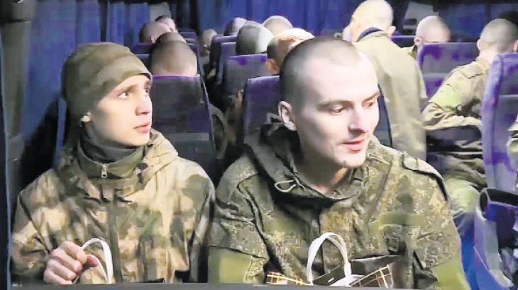 Ukrayna-Rusya arasında büyük esir takası