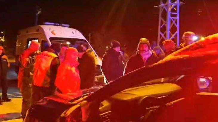 Minibüs şarampole devrildi! Çok sayıda yaralı var