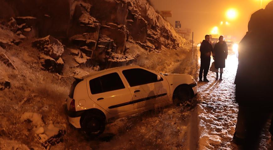 Kayseri’de zincirleme kaza! 1’i ağır 5 kişi yaralandı