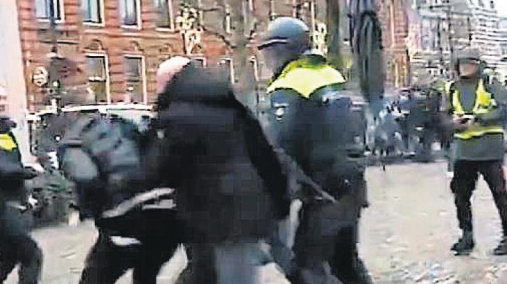 Hollanda’da polis eşliğinde Kuran yakma girişimi