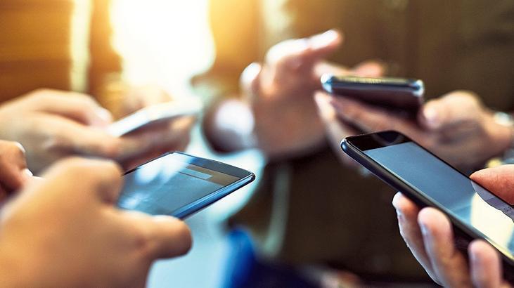 Sosyal medyada alışveriş ve reklam mercek altında