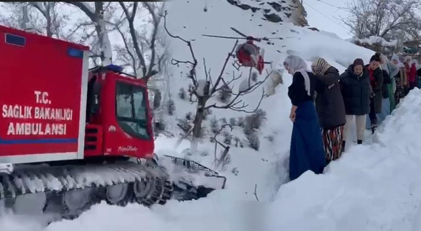 Nesef kesen an! Önce paletli ambulans, sonra ambulans helikopter