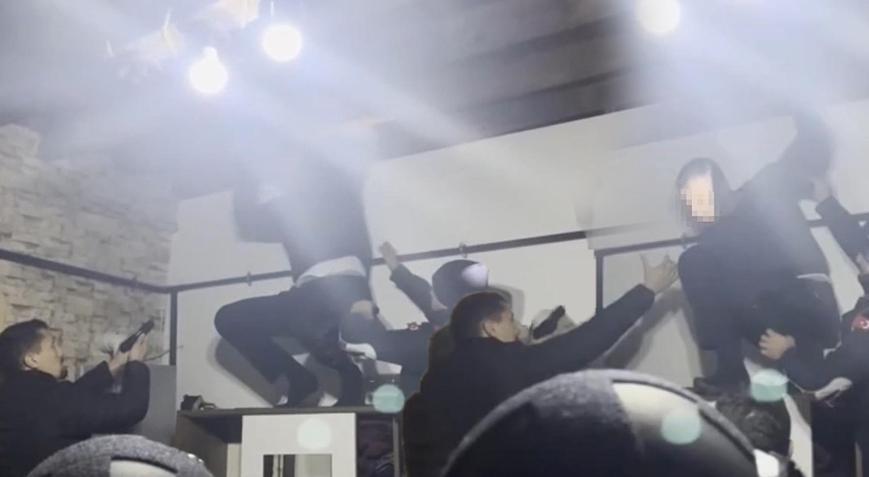 31 yıl hapisle aranan firari hükümlü, evinin çatısında yakalandı