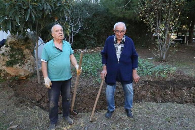 Antalya'da başladı, birçok şehre yayıldı! Kimse mezun olmak istemiyor... 'Hocam bizi sınıfta bırakın'