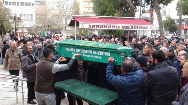 Cani babanın kızı Melike toprağa verildi! Annesiyle aynı kaderi paylaştı